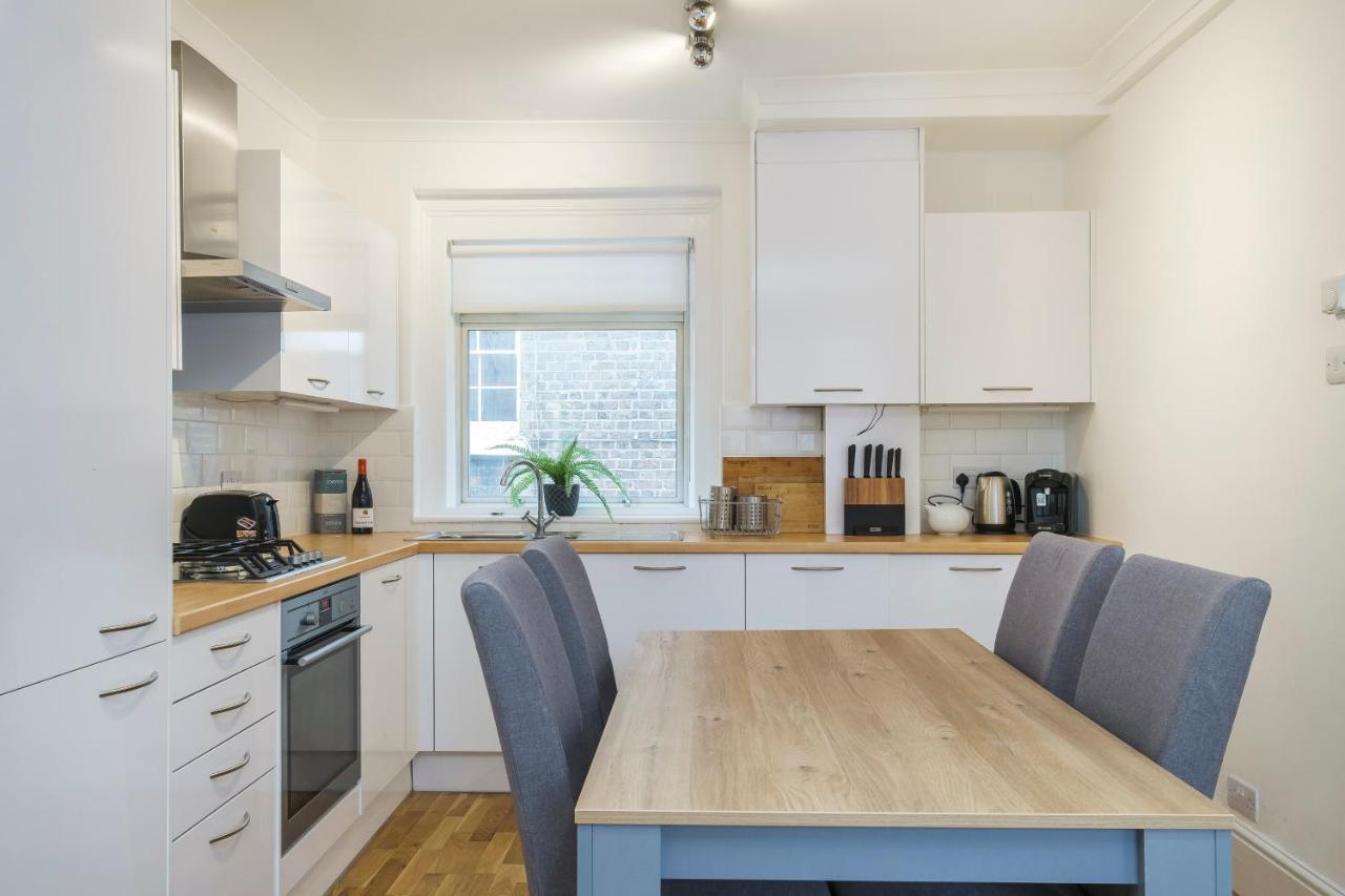 Marylebone Mews - Beautiful 2 Bedroom Flat Londen Buitenkant foto